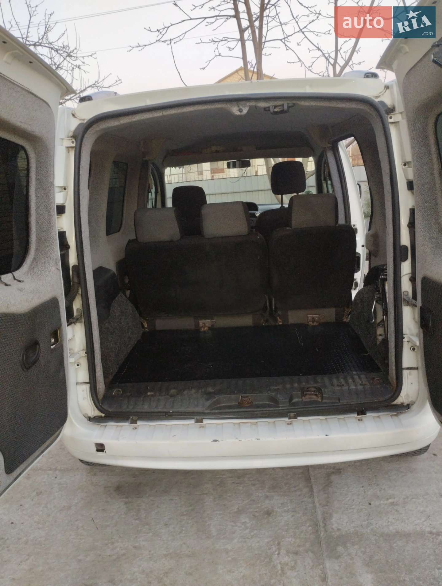 2010 Renault Kangoo - мініатюра 5