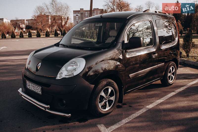 Минивэн Renault Kangoo 2011 в Хмельнике