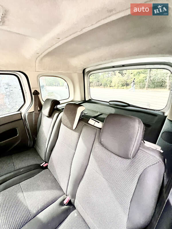 Мінівен Renault Kangoo 2013 в Миколаєві
