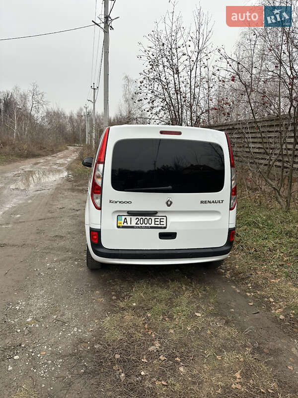 Минивэн Renault Kangoo 2015 в Киеве