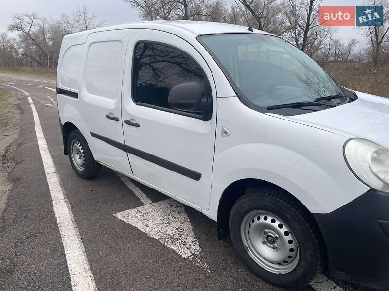 Грузовой фургон Renault Kangoo 2013 в Каменском