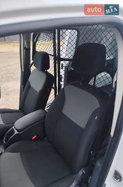 Грузовой фургон Renault Kangoo 2021 в 