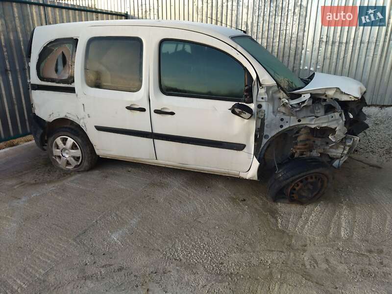 Мінівен Renault Kangoo 2010 в Львові