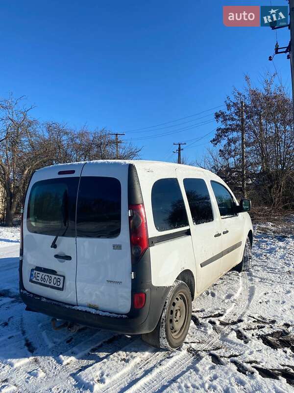 Минивэн Renault Kangoo 2010 в Вольногорске