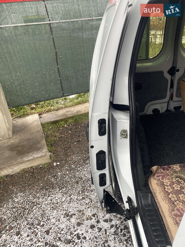 Грузовой фургон Renault Kangoo 2013 в Первомайске