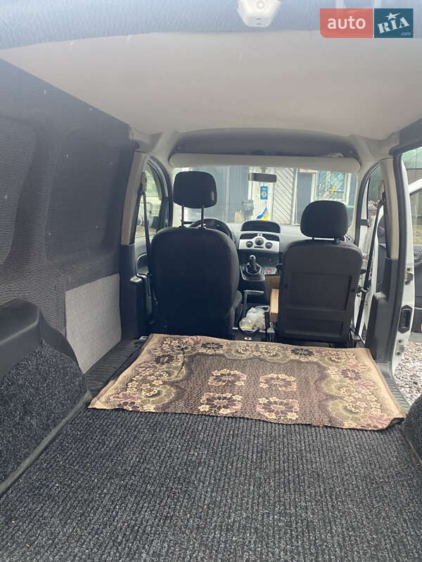 Грузовой фургон Renault Kangoo 2013 в Первомайске