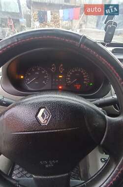Минивэн Renault Kangoo 2002 в 