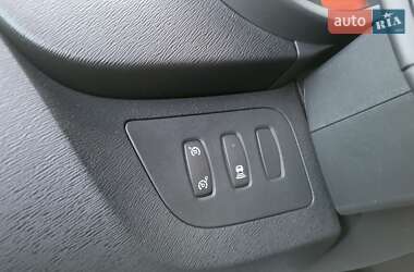 Минивэн Renault Kangoo 2012 в 