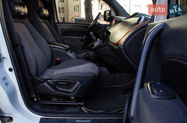 Минивэн Renault Kangoo 2011 в 