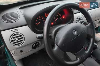 Минивэн Renault Kangoo 2005 в 