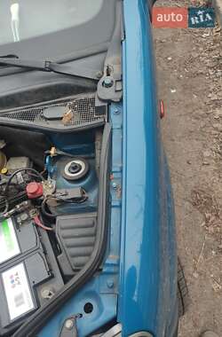 Минивэн Renault Kangoo 2005 в 
