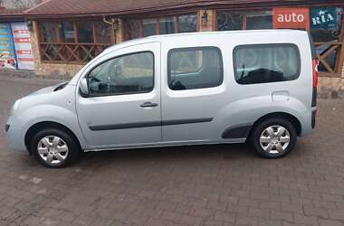 Минивэн Renault Kangoo 2012 в 