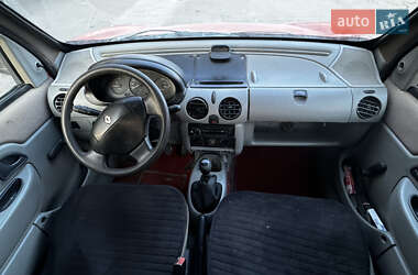 Грузовой фургон Renault Kangoo 2002 в 