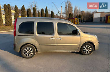 Минивэн Renault Kangoo 2011 в Каменец-Подольском