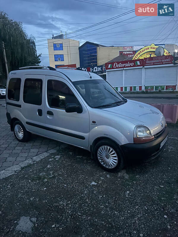 Минивэн Renault Kangoo 2001 в Черновцах