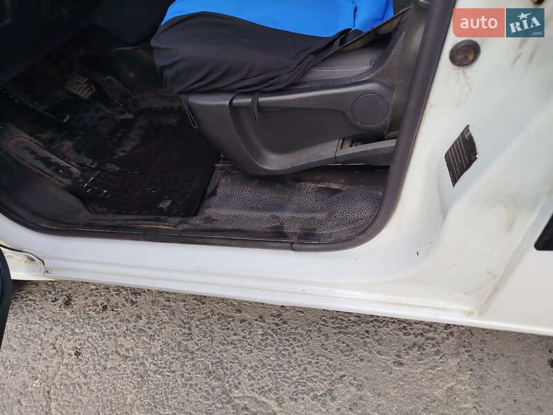 Минивэн Renault Kangoo 2012 в Лысянке
