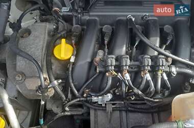 Минивэн Renault Kangoo 2013 в 
