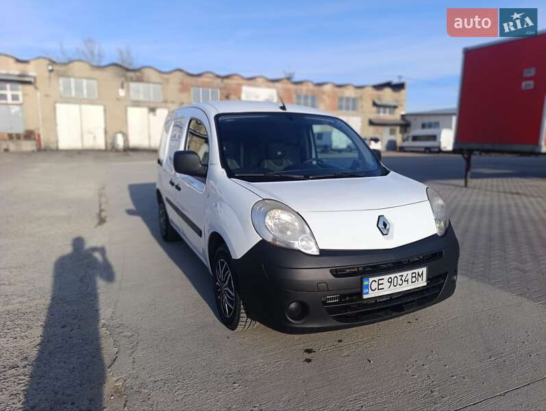 Грузопассажирский фургон Renault Kangoo 2011 в Черновцах