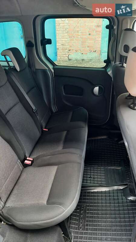 Минивэн Renault Kangoo 2011 в Бердичеве