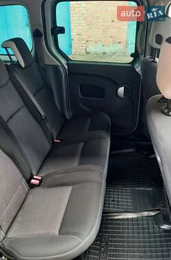 Мінівен Renault Kangoo 2011 в 
