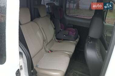 Минивэн Renault Kangoo 2009 в 