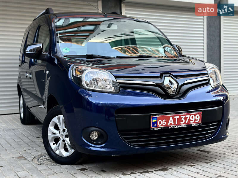 Минивэн Renault Kangoo 2016 в 