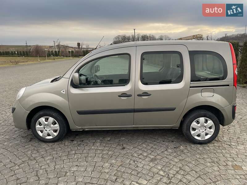 Мінівен Renault Kangoo 2010 в Львові