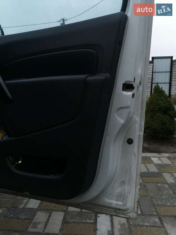 Минивэн Renault Kangoo 2013 в Днепре