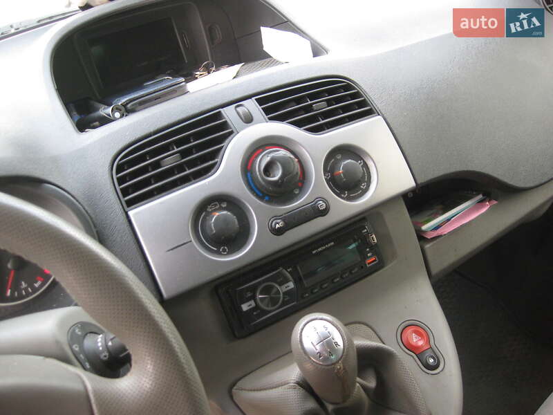Минивэн Renault Kangoo 2011 в Звенигородке