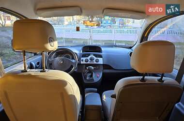 Грузовой фургон Renault Kangoo 2013 в 