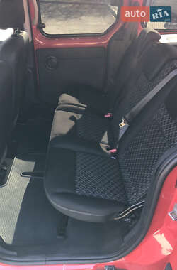Минивэн Renault Kangoo 2014 в 
