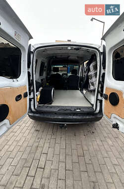 Грузовой фургон Renault Kangoo 2012 в 
