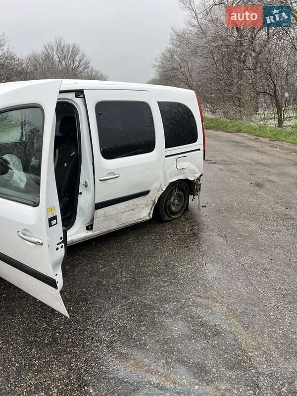 Мінівен Renault Kangoo 2015 в Дніпрі