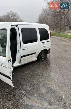 Мінівен Renault Kangoo 2015 в 