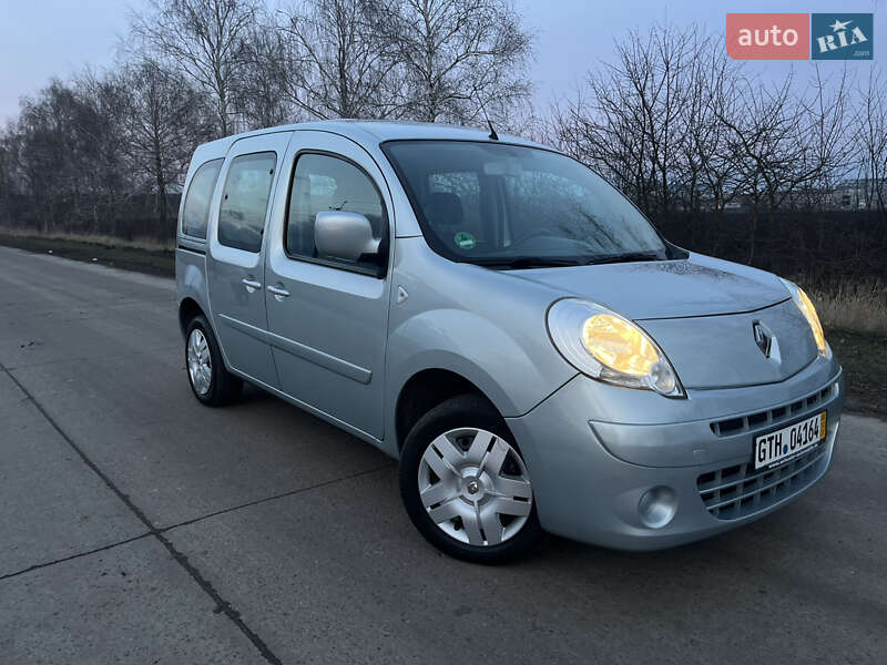 Мінівен Renault Kangoo 2009 в Сумах