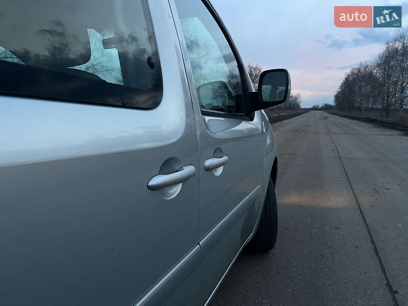 Мінівен Renault Kangoo 2009 в Сумах