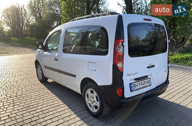 Минивэн Renault Kangoo 2011 в 