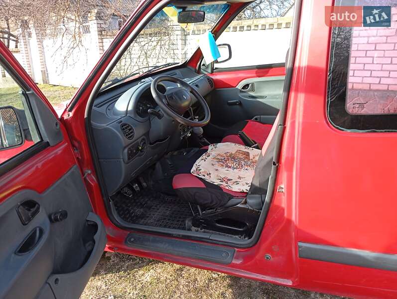 Минивэн Renault Kangoo 1998 в Новой Одессе