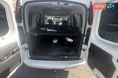 Мінівен Renault Kangoo 2013 в 