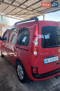 Минивэн Renault Kangoo 2012 в 