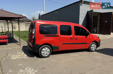 Минивэн Renault Kangoo 2016 в 