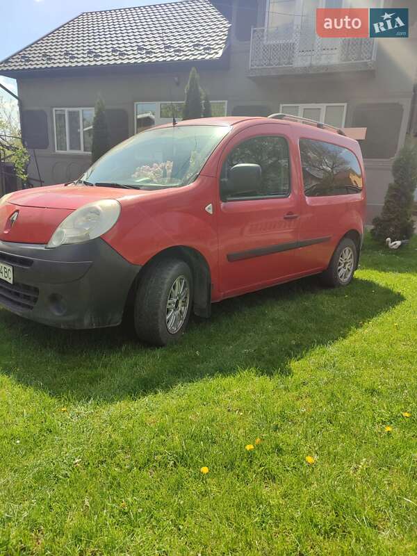 Мінівен Renault Kangoo 2009 в Чернівцях