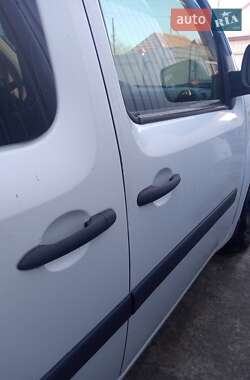 Минивэн Renault Kangoo 2010 в 