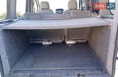 Минивэн Renault Kangoo 2010 в 