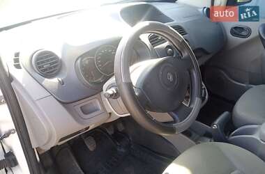 Минивэн Renault Kangoo 2010 в 