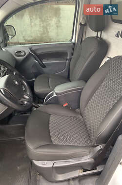Грузовой фургон Renault Kangoo 2016 в 