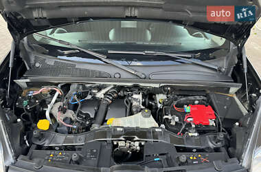 Грузовой фургон Renault Kangoo 2019 в 