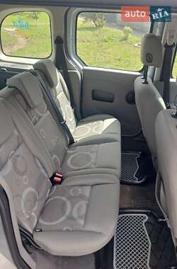 Минивэн Renault Kangoo 2010 в 