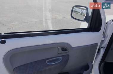 Минивэн Renault Kangoo 2006 в 