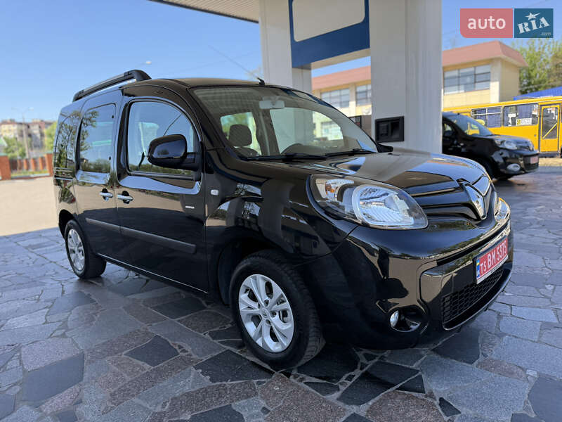 Мінівен Renault Kangoo 2015 в 
